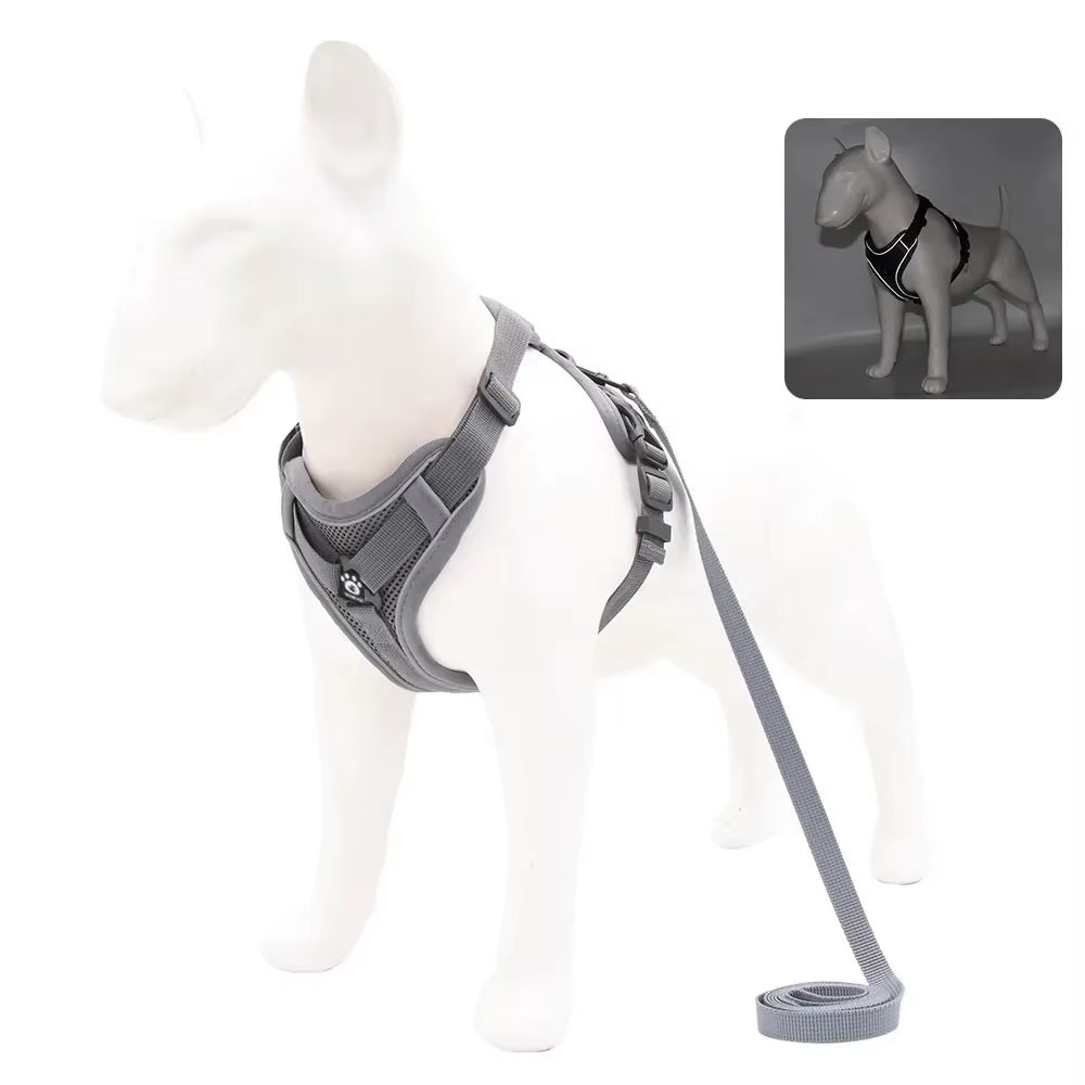 Dog Harness with 1.5M Traction Leash Set No Pull Dog Vest Strap Adjustable Reflective Breathable Harness for Dogs Puppy and Cats